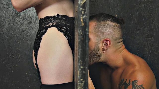 Stockinged trans enjoys gloryhole blowjob exchange