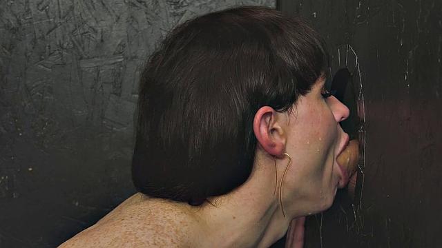 Stockinged trans enjoys gloryhole blowjob exchange