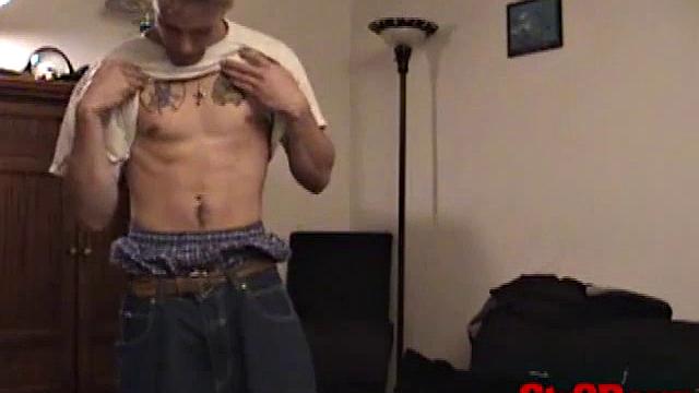 Поставил вибру и сразу захотел минет - совпадение?