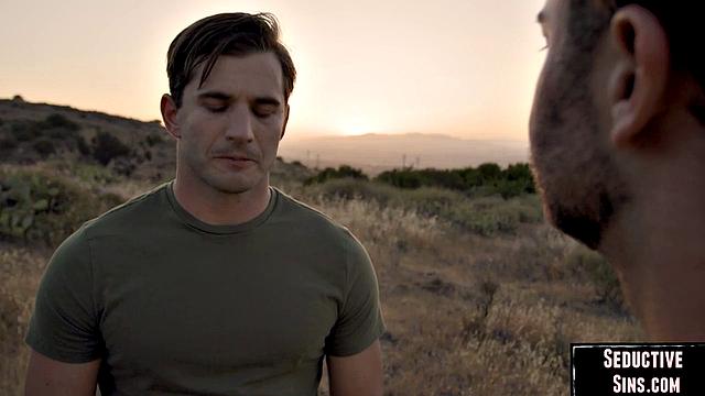 Cuntdripping asian in threesome