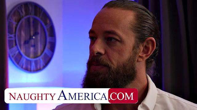 Jamie Jett gets dicked by friend