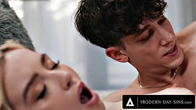 MODERN-DAY SINS - Mormon Virgin Lexi Lore Craves First ANAL CREAMPIE with Hung BF