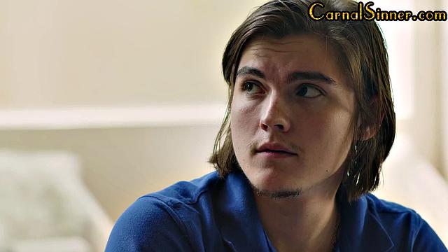 Big ass babes get rimjob by lucky guy