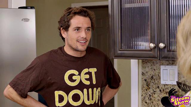 That '70s Ho Here Kitty Kitty - S3:E1