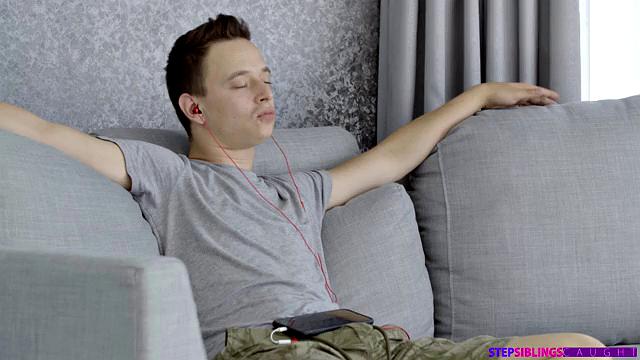 My Step Sister - S15:E7