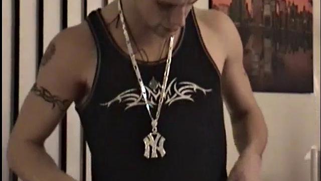 Straight Buzz Beats Meat