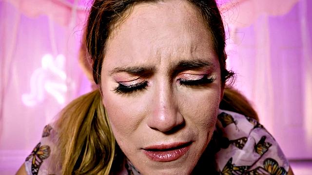 Aderes Has Special Hole