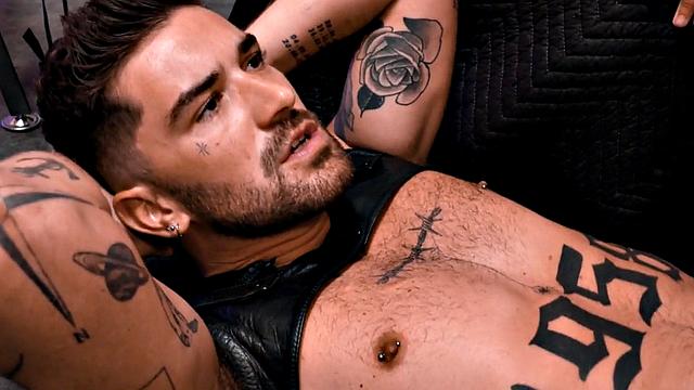 Anal fingered jock gets barebacked until spraying jizz