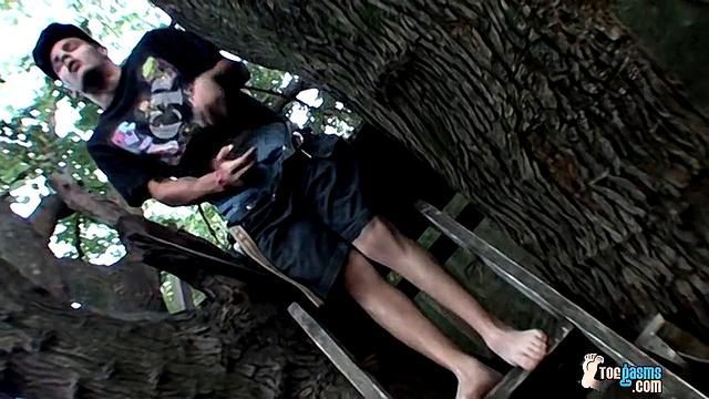 Drac gets wild outdoors, riding hard and taking every inch in the park