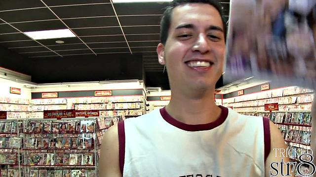 Greedy straight guy fooled at gloryhole getting bj