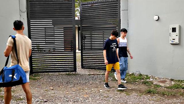 Twink Hole Hotel 3some