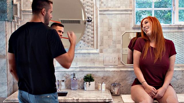 MOMMY'S BOY - Redhead MILF Lauren Phillips Gives Hung Stepson Good Morning Fuck Before Work