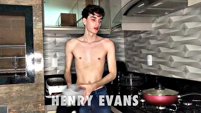 Savoring His Dick Juice - Henry Evans
