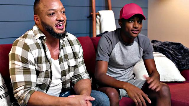 Black stud barebacked by hunk in asshole after casting