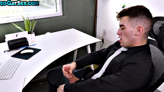 Office stud barebacked in asshole after cocksucking