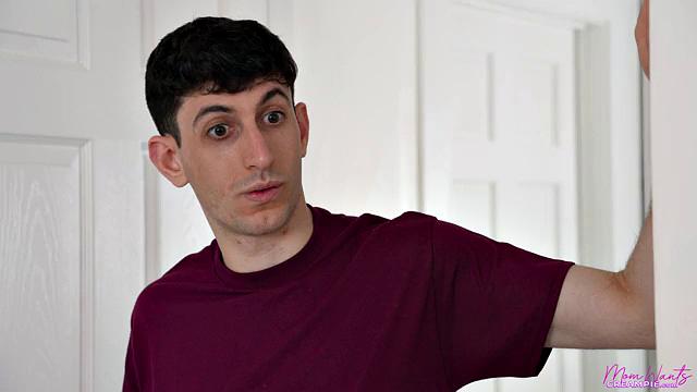 Stepmom Gives Me The Tastiest Treat - S3:E6