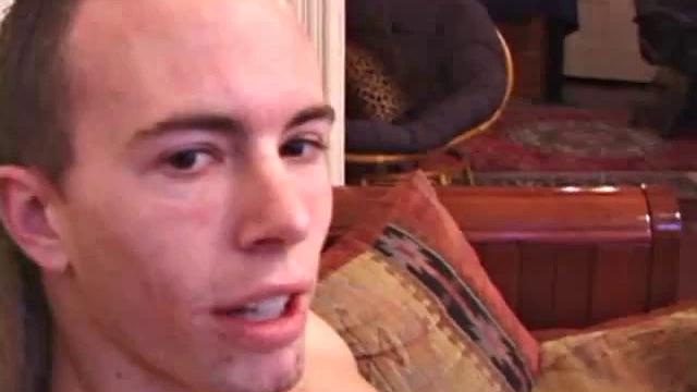 Straight Boy Carson Beats Off