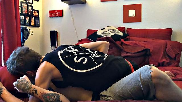 Here is another hot sex video of Robbie Callahan in bed with a "Friend".