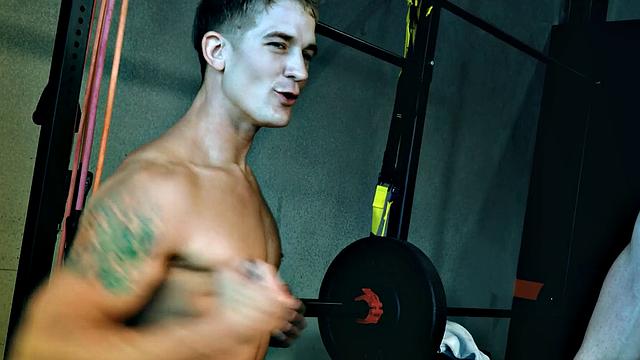 Ginger Slut Fucked By Hot Cock - NextDoorBuddies