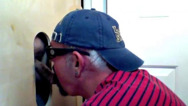 Married Latino Gets Gloryhole Sucking