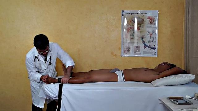 A brand new fantasy series by Laughing Asians! This incredible 26 minute long debut of "Doctor Tickles" series - incredibly cute, erotickly sexy Vahn as our first ticklish patient