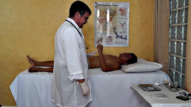 A brand new fantasy series by Laughing Asians! This incredible 26 minute long debut of "Doctor Tickles" series - incredibly cute, erotickly sexy Vahn as our first ticklish patient