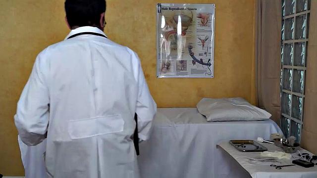 A brand new fantasy series by Laughing Asians! This incredible 26 minute long debut of "Doctor Tickles" series - incredibly cute, erotickly sexy Vahn as our first ticklish patient