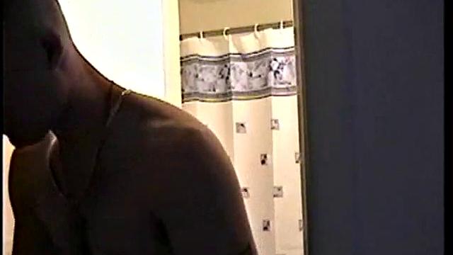 Str8 Boy CJ Does It Solo