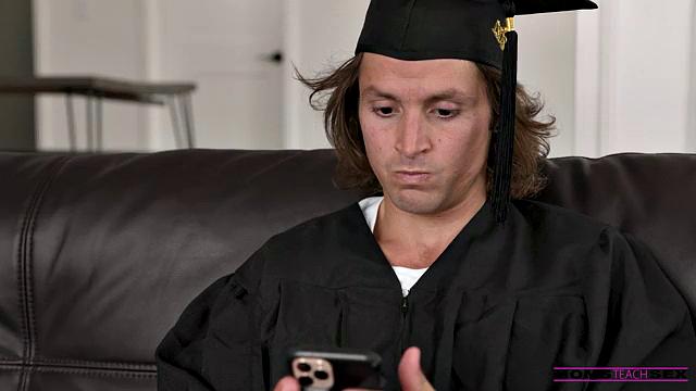 Stepson's Graduation Day - S16:E1