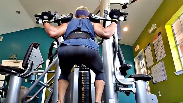 Our featured solo boy of the week is ruff and buff Marco Cruz, a hairy and inked Latin stud that spends a lot of time in the gym. Where we find him, as he pumps some weights, before deciding to pump something else.