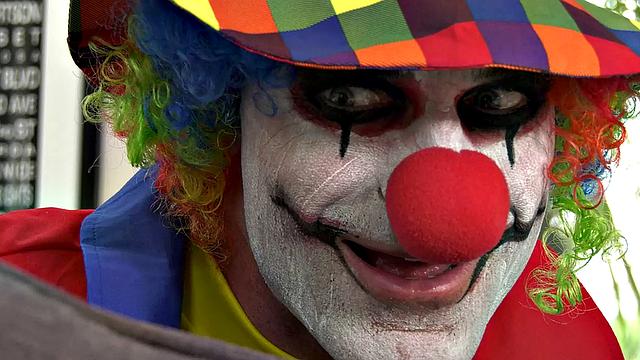 Big Tits Brunette Quinn Wilde Gets Her Dream Of Fucking A Clown Come True