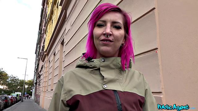 Hardcore Fuck In A Strip Club