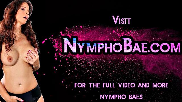 Bigbooty nympho babes suck cock and get pounded in 3some