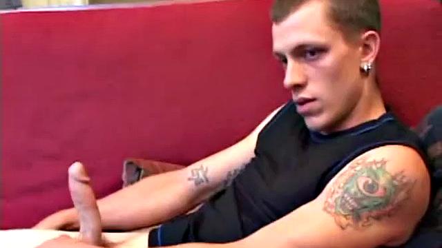 Amateur Shane Stroking Meat