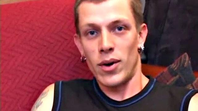 Amateur Shane Stroking Meat