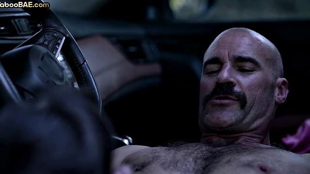 Petite babe deepthroating driver