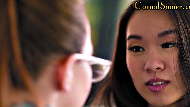 Petite ebony dyke facesitting GF after fingering