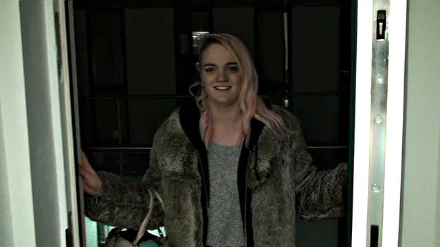 Carly Rae: Casting for Student Squirter