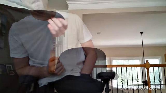 Amateur Cole Webcam Show