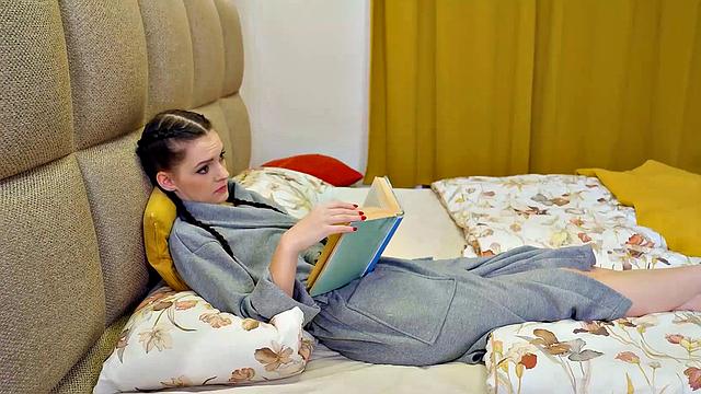 VIP4K. Real pussy is much more pleasant than a toy to cum inside