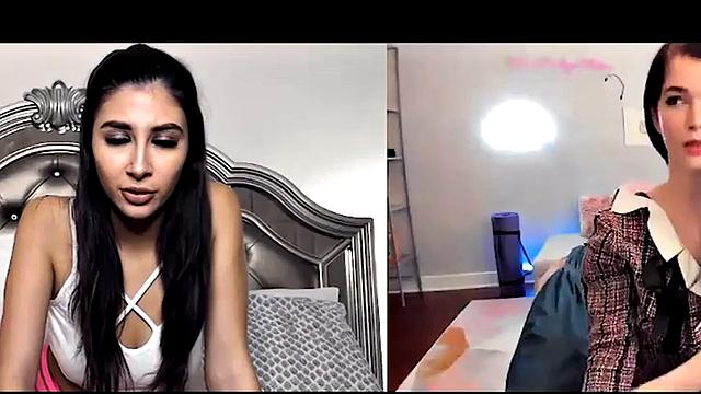 Cutie Lesbians on Webcam