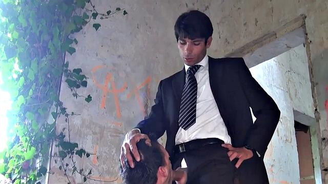 Suited amateur top fucks jockstrap public outdoors