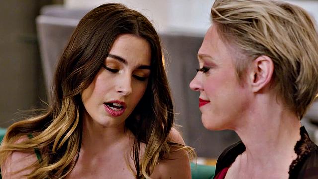 MOMMY'S GIRL - MILFS Dee Williams Has Passionate Sex With Stepdaughter Chanel Camryn