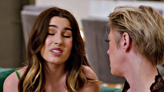 MOMMY'S GIRL - MILFS Dee Williams Has Passionate Sex With Stepdaughter Chanel Camryn