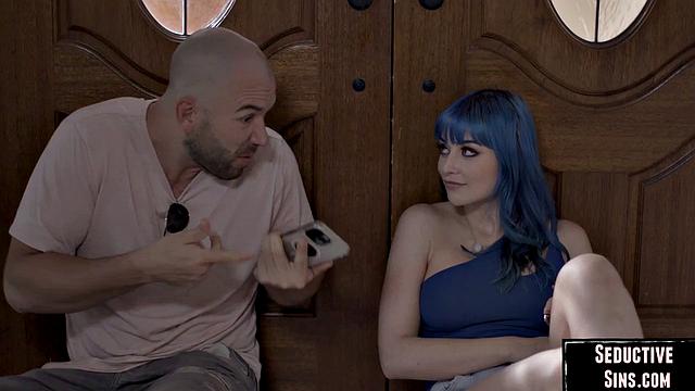 Cockhungry lesbians fucked in 3some