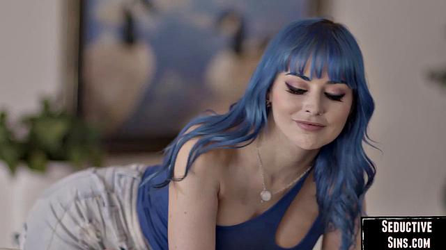 Cockhungry lesbians fucked in 3some