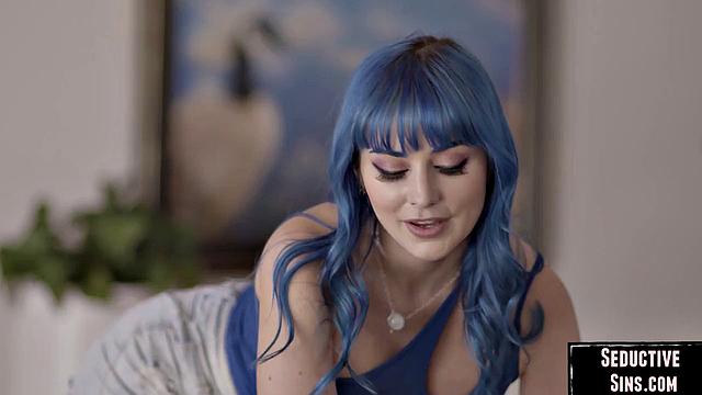 Cockhungry lesbians fucked in 3some