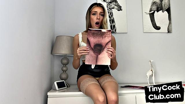 Маленький член плачет - хозяйка ржет и трахается на глазах у лузера