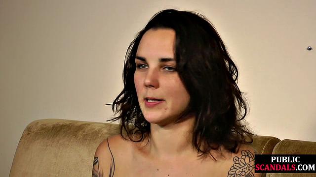 Big ass bitch gets analsmashed in doggystyle