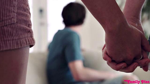 Stepsister Is After Cum - S20:E4